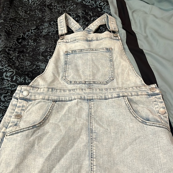 Art Class, Girl's size XL( 14/16) Overall Skirt,  Jean, Never Worn, Perfect - Picture 6 of 6